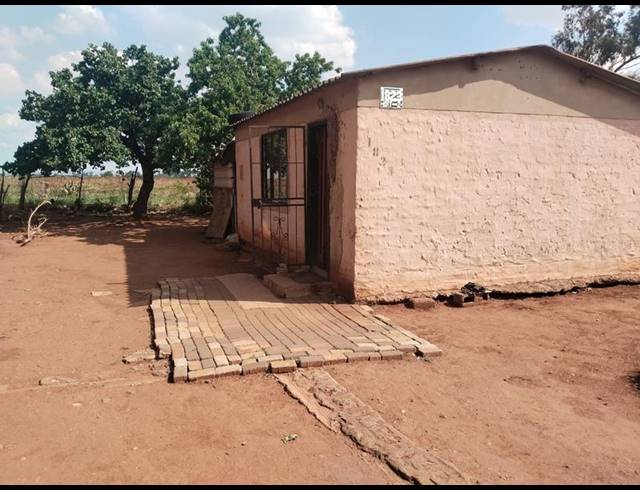 2 BEDROOM HOUSE FOR SALE IN RONDEBULT